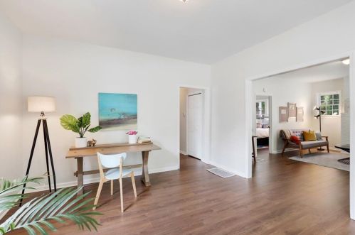 999 Cascade Rd, Atlanta GA  30311-2659 exterior