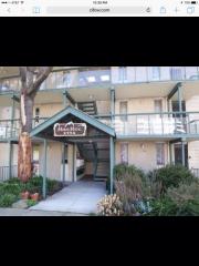 1758 Dexter Ave, Seattle WA  98109-3021 exterior