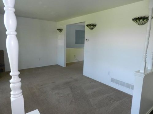 1385 Old Mdw Rd, Pittsburgh PA 15241-3451 exterior