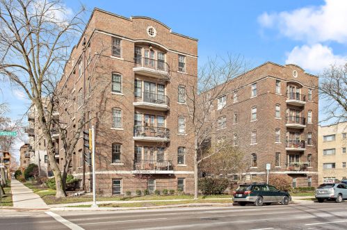 2007 Prospect Ave, Milwaukee WI  53202-1146 exterior