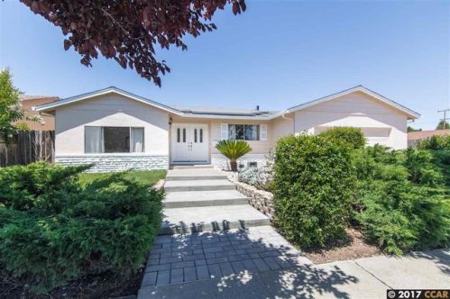 1621 Thornwood Dr, Concord, CA 94521-1913