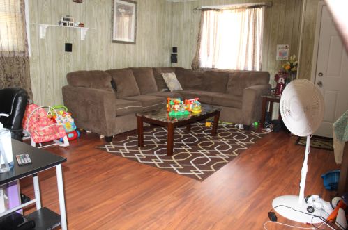 2401 9 Pl, Milwaukee WI 53215-3214 exterior