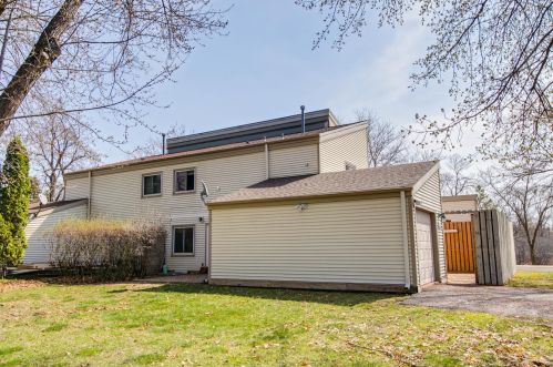 3967 Granada Ave, Saint Paul MN 55128-2847 exterior