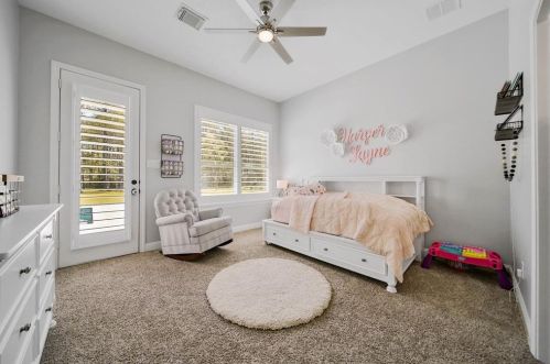 3315 Spg Br Rd, Montgomery TX 77316-2503 exterior