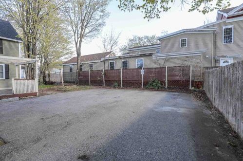 38 4 St, Dover NH 03820-2985 exterior