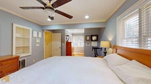 3185 Cloverhurst Dr, Atlanta GA 30344-4509 exterior