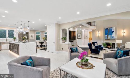 1645 Kirby Rd, Mc Lean VA  22101-3240 exterior