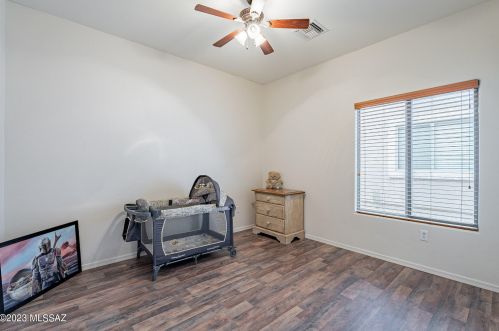 7675 Majestic Palm Ln, Tucson AZ 85756-6112 exterior