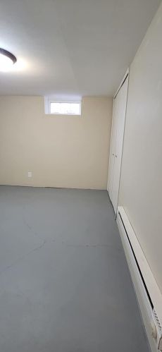 5650 43rd St, Milwaukee WI  53220-5215 exterior