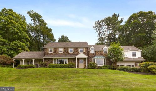 2161 Paper Mill Rd, Huntingdon Valley, PA 19006-5817