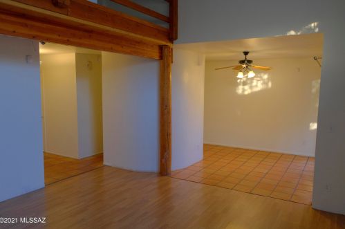 1515 Bryant Ave, Tucson AZ 85706-2917 exterior