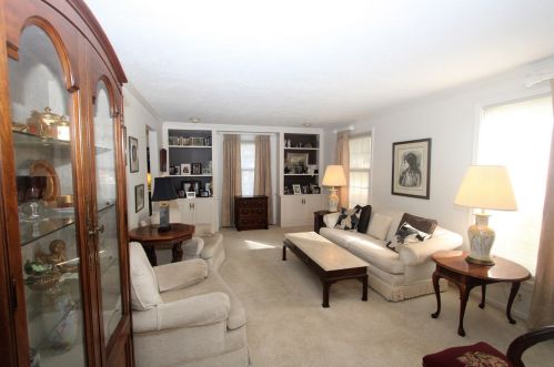 1613 Jones St, Joliet IL 60435-7515 exterior