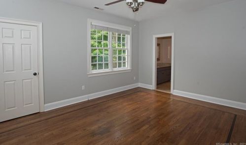 351 Branchville Rd, Ridgefield CT 06877-5012 exterior