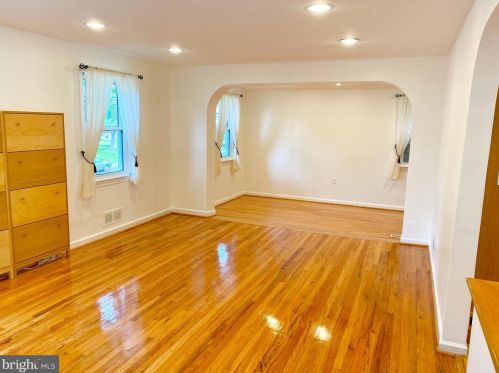 2708 Fenimore Rd, Silver Spring MD  20902-2610 exterior