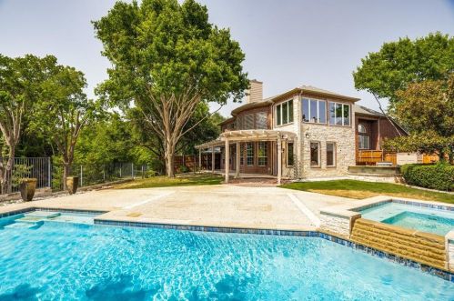 6922 Aspen Creek Ln, Dallas TX  75252-2702 exterior