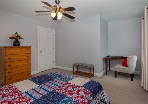 67 Ledge Rd, Seabrook NH 03874-4314 exterior