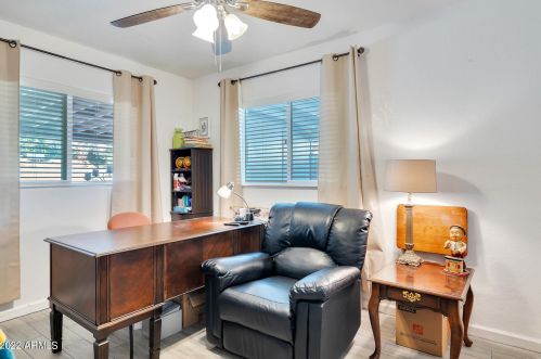 2118 Campbell Ave, Phoenix AZ 85015-3827 exterior