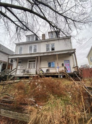 3038 Glenmawr St, Pittsburgh, PA 15204-1831