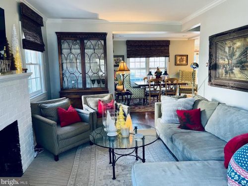 2805 Davis Ave, Alexandria VA  22302-2508 exterior