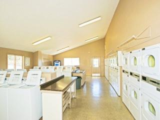 5025 1st Ave, Tucson AZ  85718-5656 exterior