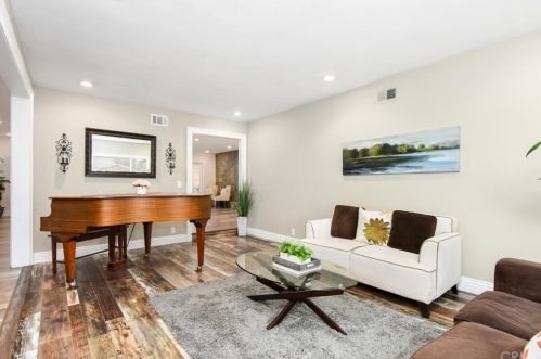 13561 Malena Dr, Tustin CA 92780-1914 exterior