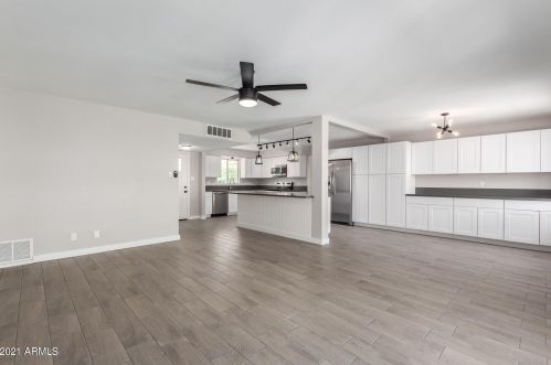 700 Oakland St, Chandler AZ  85225-4794 exterior