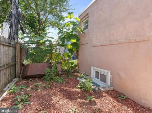 2969 Aramingo Ave, Philadelphia PA 19134-4404 exterior