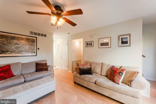 1231 Kater St, Philadelphia PA 19147-1817 exterior