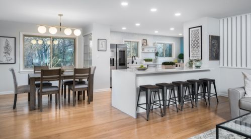 229 Bergen Dr, Milwaukee WI  53217-2308 exterior