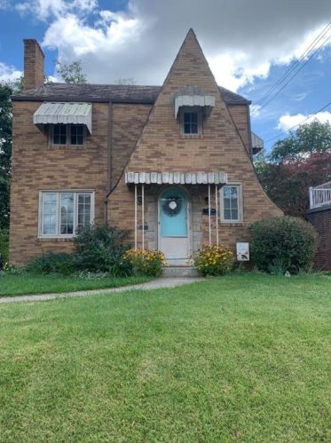215 Owendale Ave, Pittsburgh, PA 15227-2303