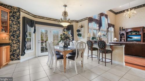 2706 Dillon Dr, Jamison PA 18929-1259 exterior