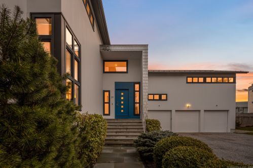 39 Danbury Ave, Westport, CT 06880-6822