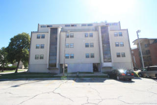 405 Stoughton St, Champaign IL  61820-4346 exterior