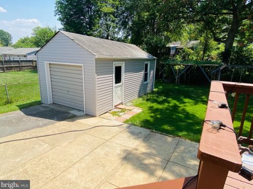 1209 Veirs Ml Rd, Rockville MD 20853-3534 exterior