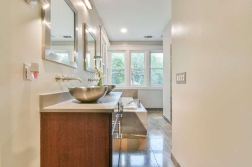 445 Hemlock Cir, Atlanta GA 30316-1839 exterior