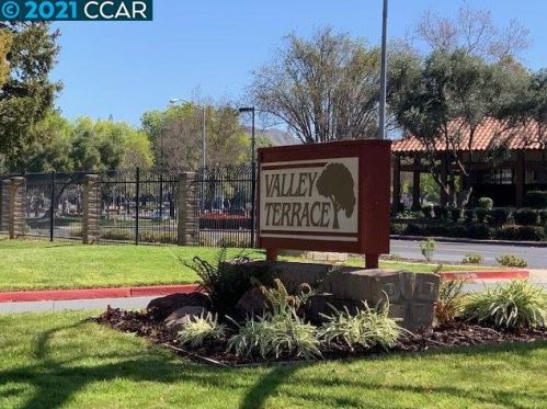 5050 Valley Crest Dr, Concord CA  94521-4982 exterior