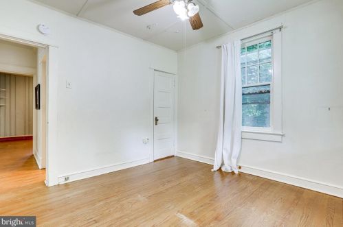 1801 Commonwealth Ave, Alexandria VA 22301-1403 exterior