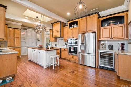 31030 Avenida Del Reposo, Temecula CA 92591-1716 exterior