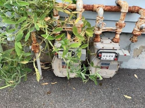 39 Prince St, Middletown NY 10940-3939 exterior