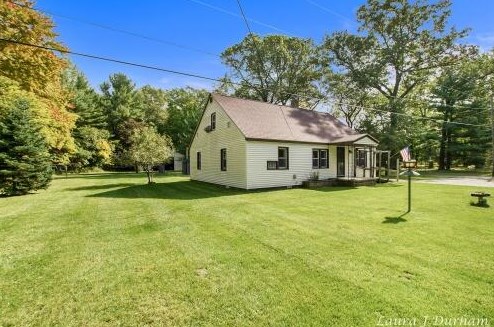 2142 Auble Rd, Meskegon, MI 49445-1226