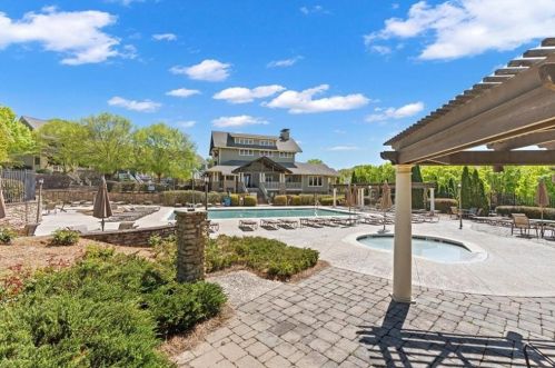 1732 Barfield Run, Atlanta GA  30318-2779 exterior