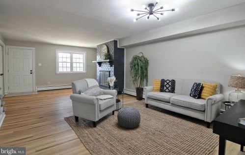 2705 Walnut Ridge Est, Pottstown, PA 19464-3094