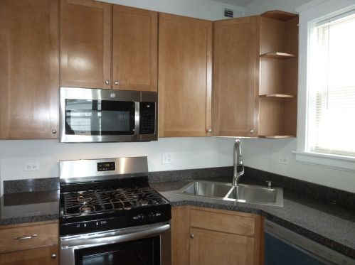 2528 Hamlin Ave, Chicago IL 60655-3916 exterior