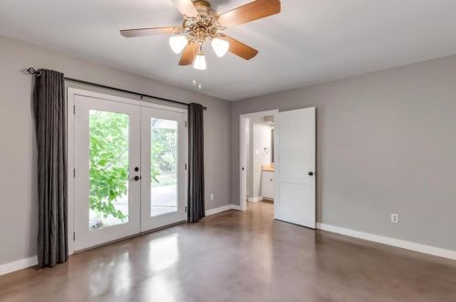 7300 Danwood Dr, Austin TX 78759-3755 exterior