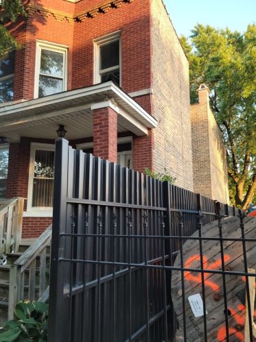 4443 Haddon Ave, Chicago, IL 60651-3409