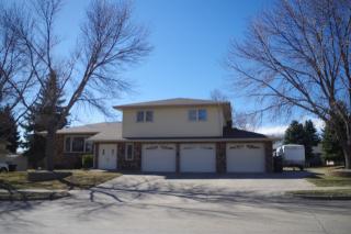 1320 Northview Ln, Bismarck, ND 58501-3061