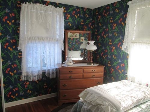 11 Glendale St, Chicopee MA 01020-3518 exterior