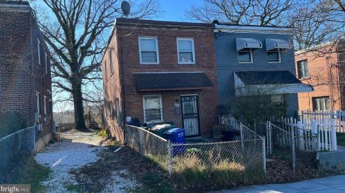 25 58th St, Washington, DC 20019-6500