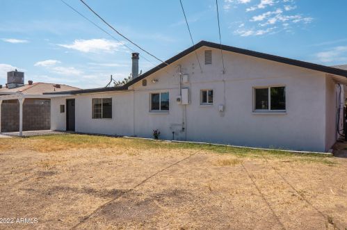 3426 Elm St, Phoenix AZ 85033-1039 exterior