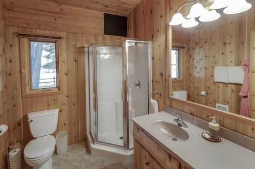 5174 Park Point Dr, Hackensack MN  56452-2366 exterior